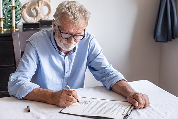 Différence entre le mandat d’inaptitude et la procuration