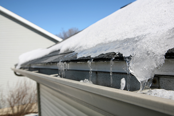 pourquoi-poser-soffite-essentiel-ventilation-maison.