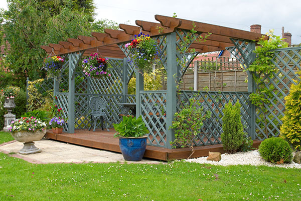 abri-jardin-pergola-gazebo-patio