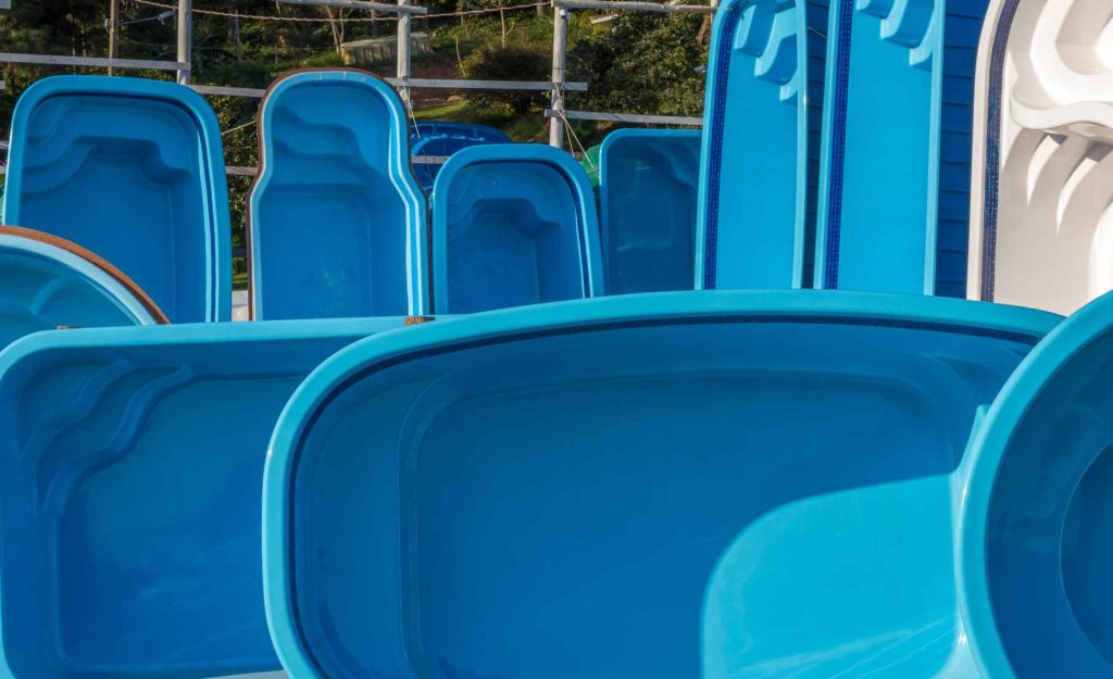Fibre de Verre — Balcon, piscine, patio (Prix 2025)Soumissions Maison